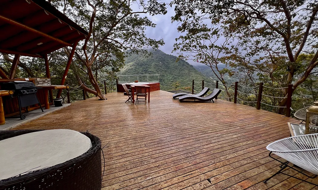 Iscalama Glampling Estacion Bella Vista camas jacuzzi