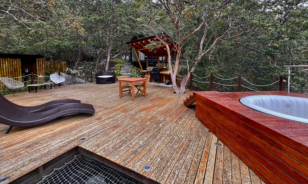 Iscalama Glampling Estacion Bella Vista camas jacuzzi