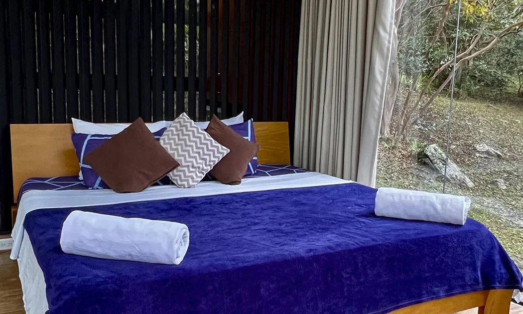 Iscalama Glampling Estacion Bella Vista camas jacuzzi